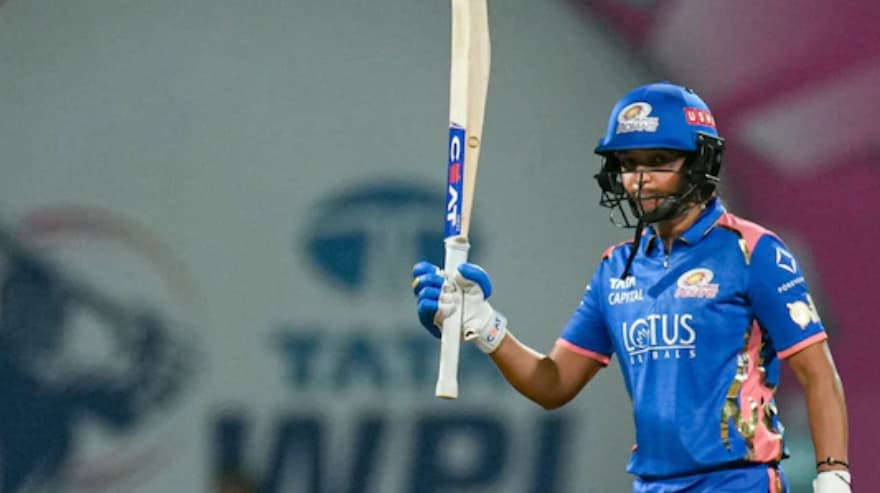Harmanpreet Kaur first player to hit fifty in WPL