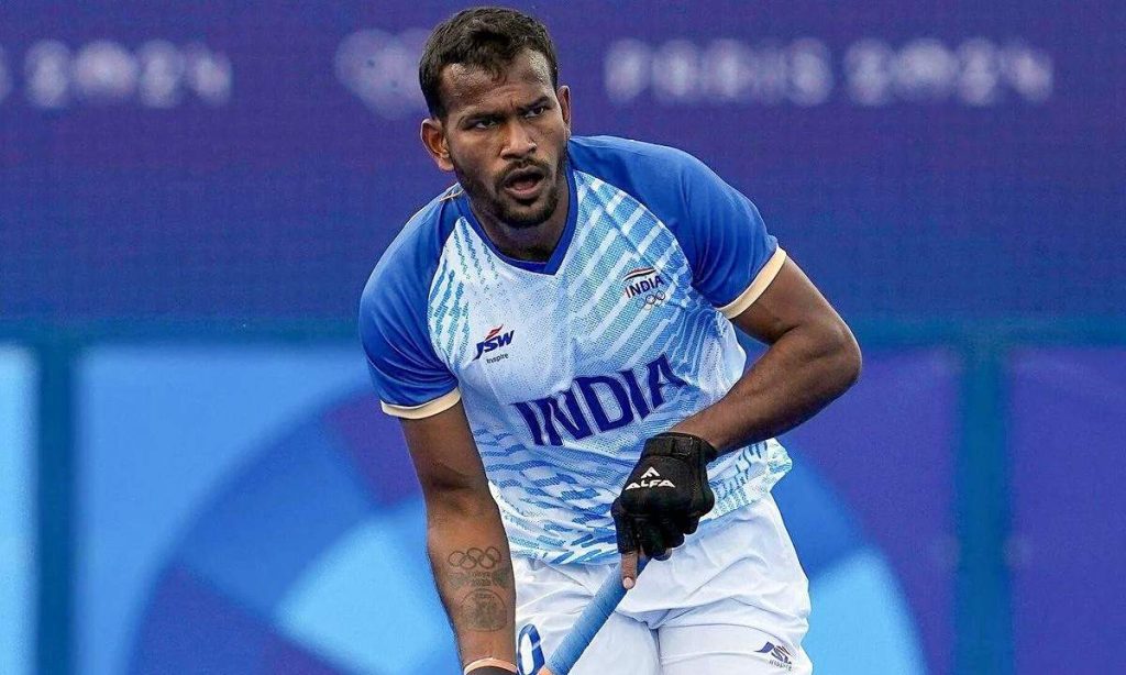 Amit Rohidas: Defender