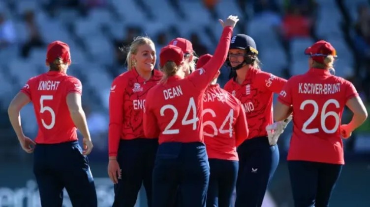 England Women - 213/5

