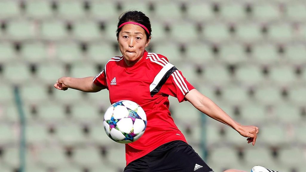 Kozue Ando — Japan