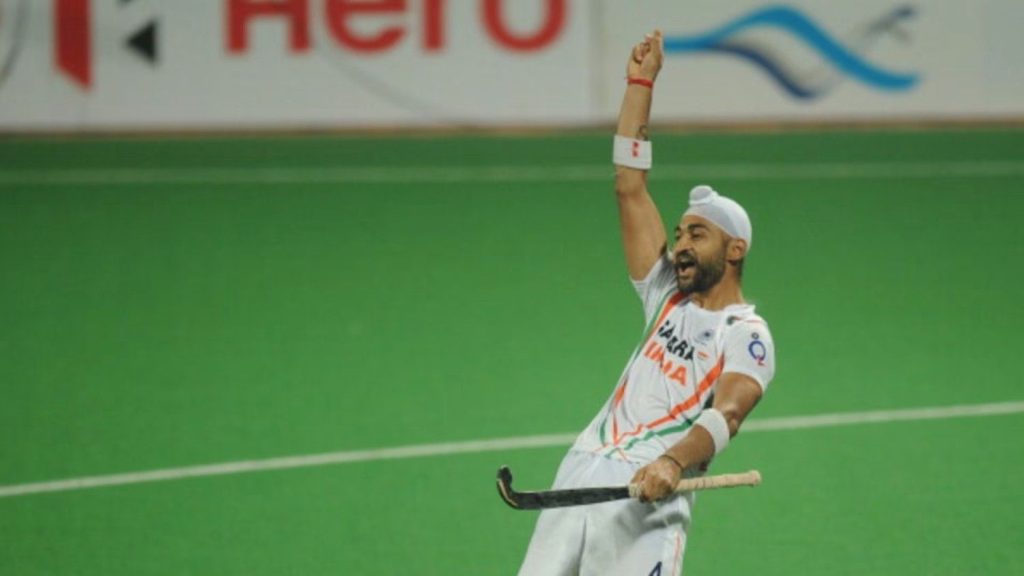 Sandeep Singh: Defender / Drag-flicker