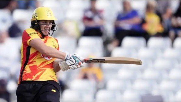  Nat Sciver-Brunt- 151 Fours in  Hundred Women's History