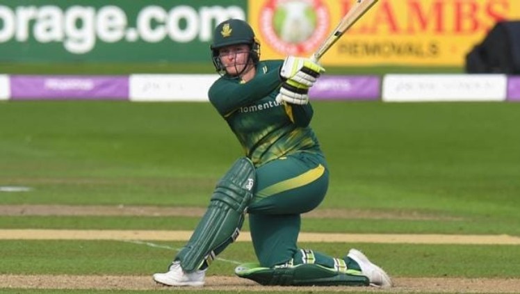 South Africa Women - 195/3
