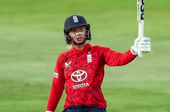 Danni Wyatt in hundred women's competition