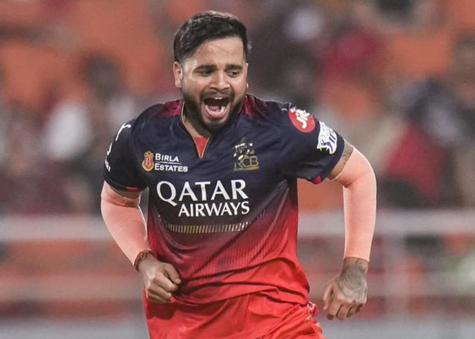 Suyash Sharma Scripts History with 20 Dot Balls in IPL