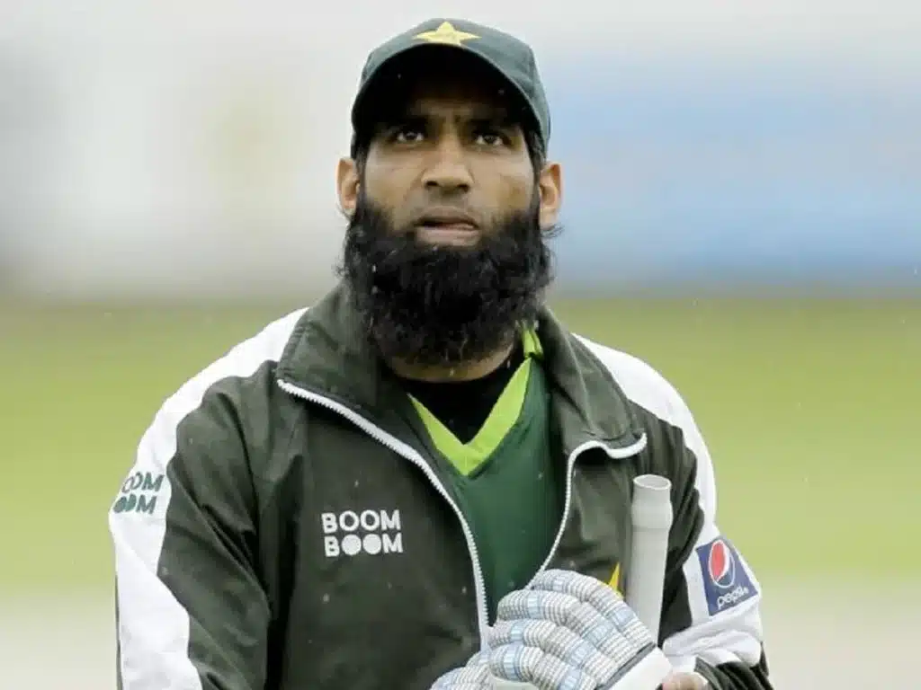 Mohammad Yousuf (PAK): 100* vs India, 3 Jun 2000