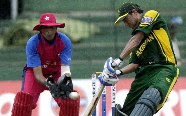 Younis Khan: 144 vs Hong Kong (Colombo, 2004) Younis Khan: 144 vs Hong Kong (Colombo, 2004)