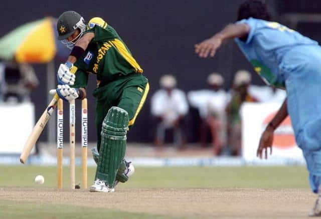 Shoaib Malik: 143 vs India (Colombo, 2004) Shoaib Malik: 143 vs India (Colombo, 2004)